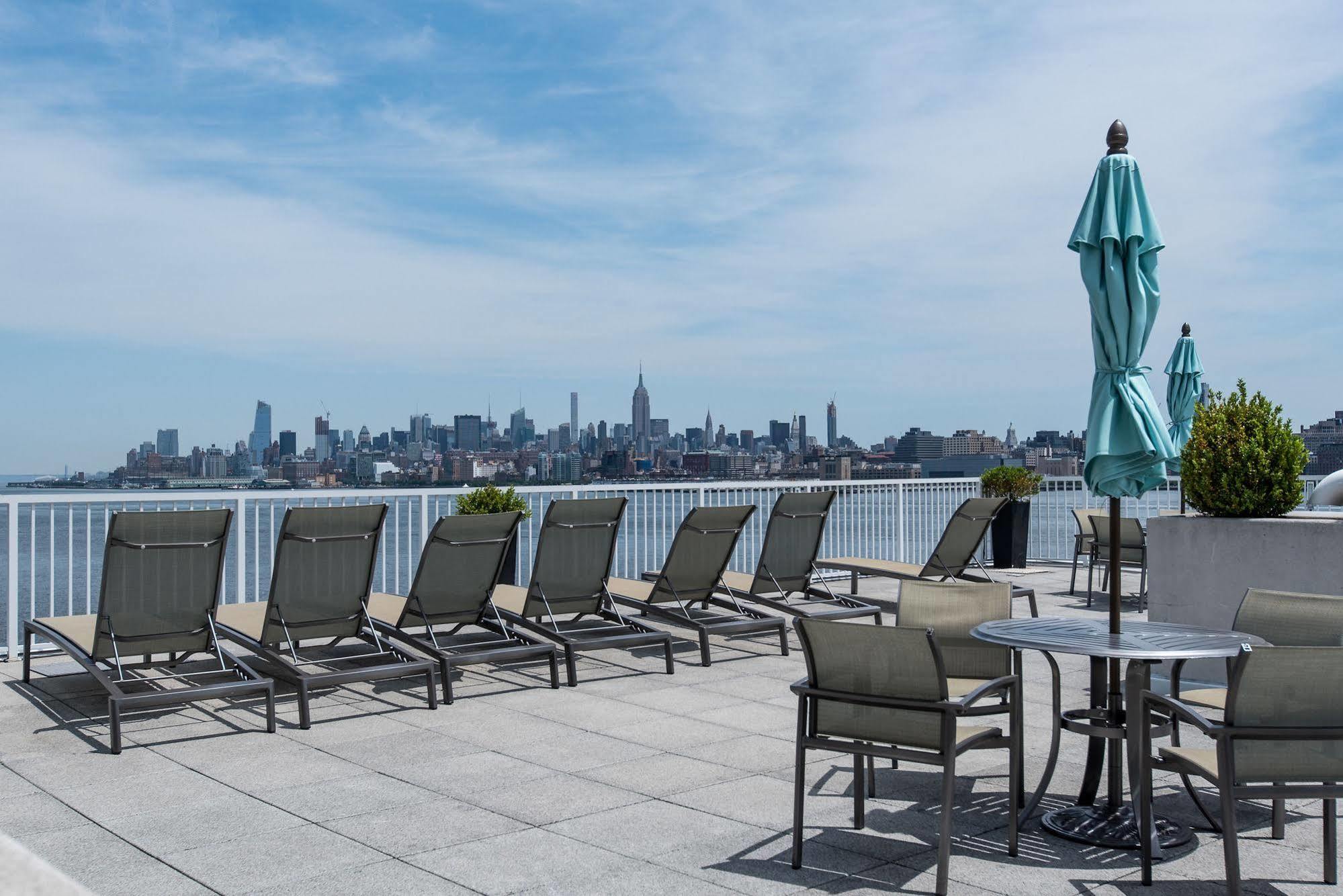 Dharma Home Suites Jc At Exchange Place Jersey City Exteriör bild