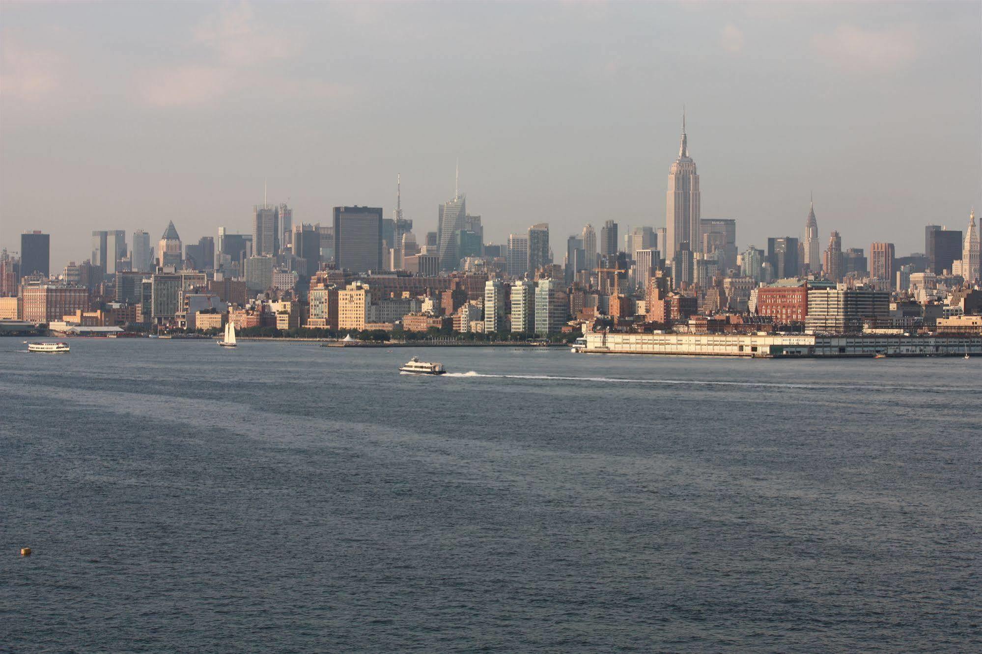 Dharma Home Suites Jc At Exchange Place Jersey City Exteriör bild
