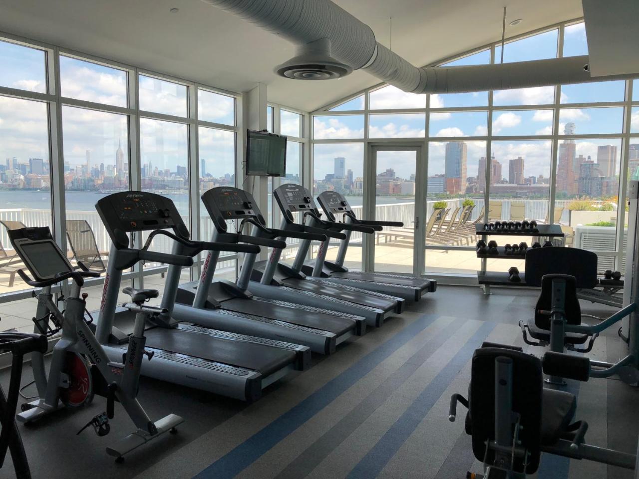 Dharma Home Suites Jc At Exchange Place Jersey City Exteriör bild