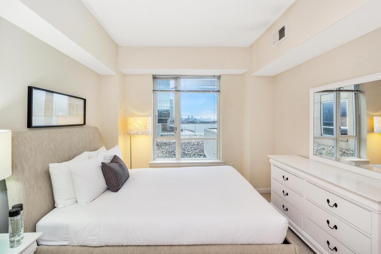 Dharma Home Suites Jc At Exchange Place Jersey City Exteriör bild